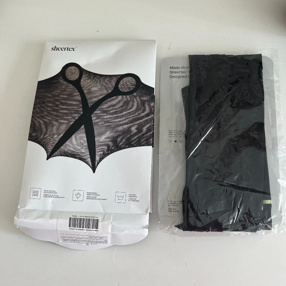 NWT - SHEERTEX Sandalfoot Classic Sheer Rip-Resist Tights